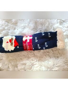TRÏBE winter Thermal Sherpa Fleece Lined Christmas Socks Size 5-7 NWT
